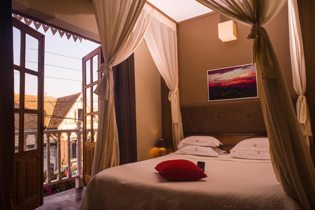 Les 3 Metis Hotel Antananarivo Luaran gambar